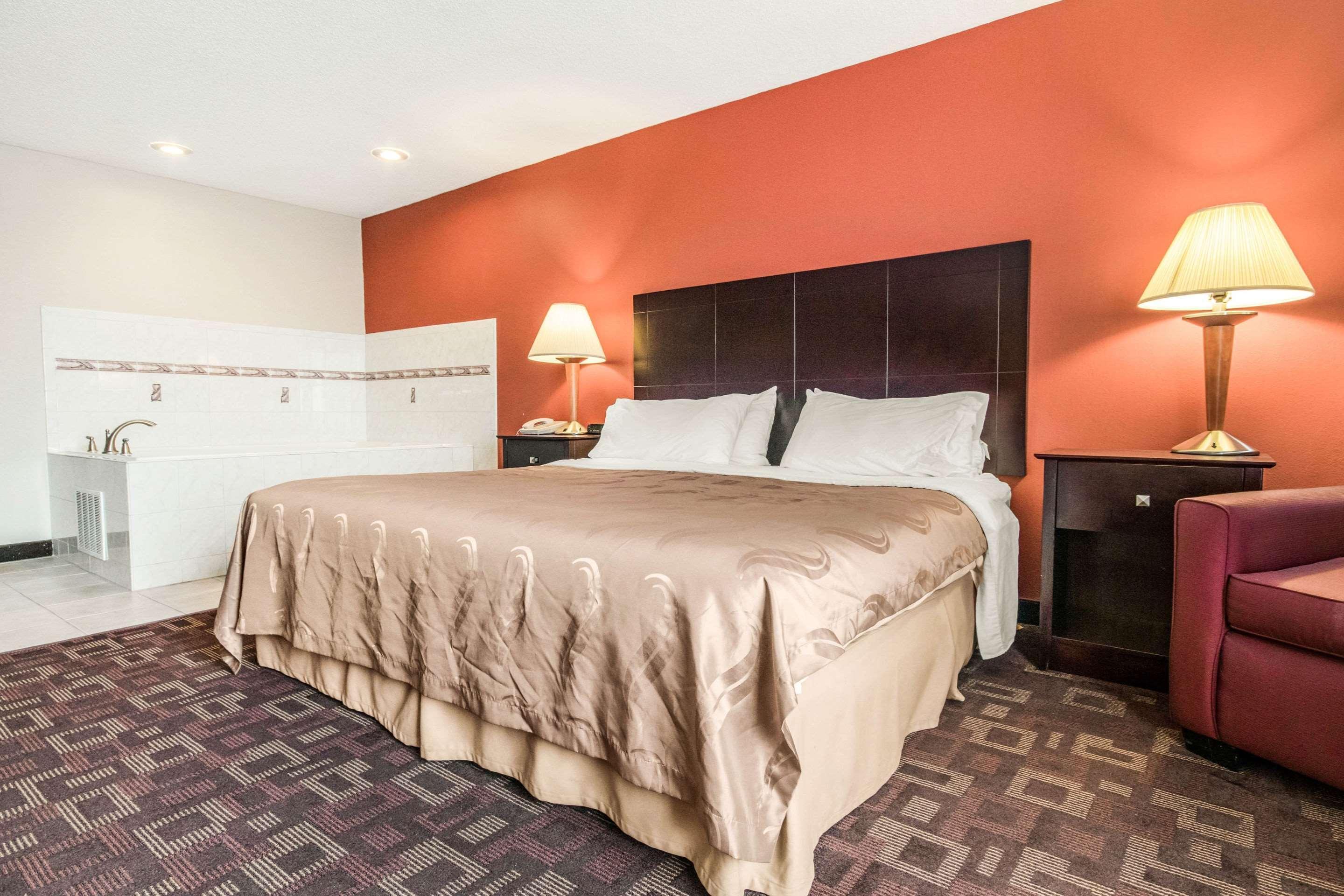 Holiday Inn Express Cincinnati-Lawrenceburg Exterior photo