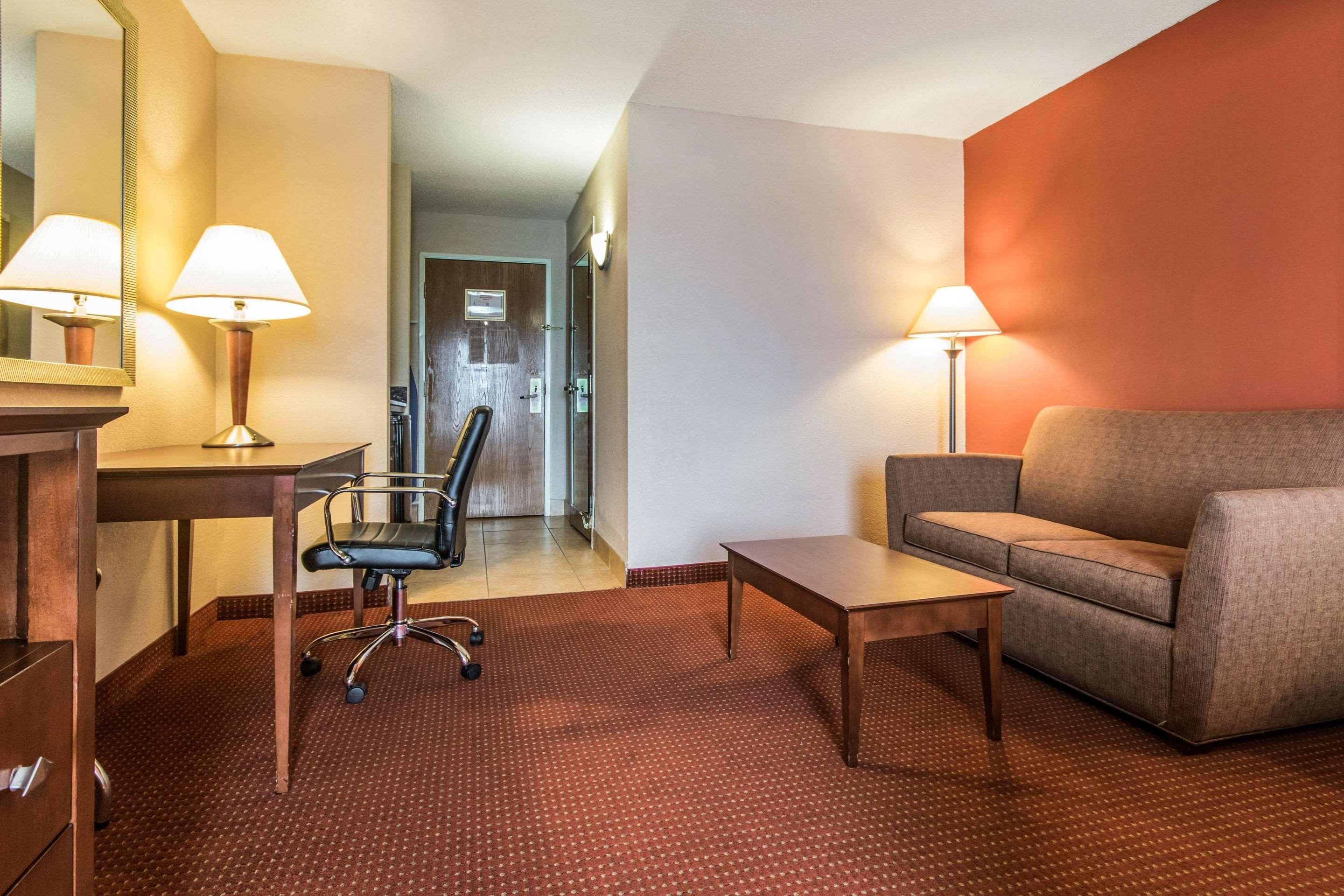 Holiday Inn Express Cincinnati-Lawrenceburg Exterior photo