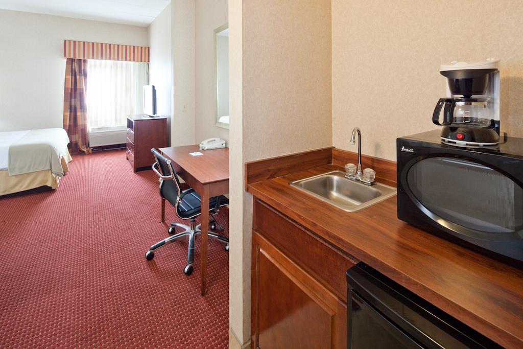 Holiday Inn Express Cincinnati-Lawrenceburg Exterior photo