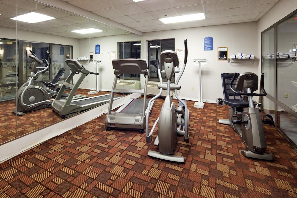 Holiday Inn Express Cincinnati-Lawrenceburg Exterior photo